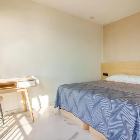 4 Bedroom Lovely Apartment In Santa Pola Extérieur photo