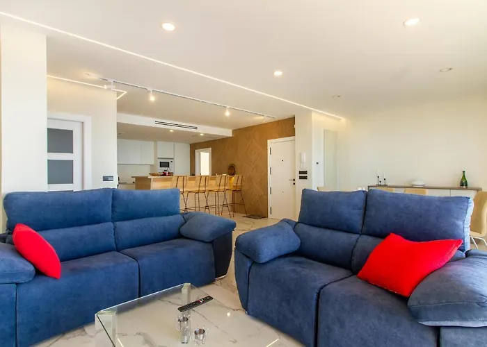 4 Bedroom Lovely Apartment In Santa Pola
